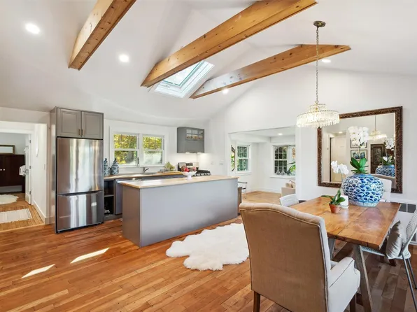 22 Greenfield, Southampton, NY 11968
