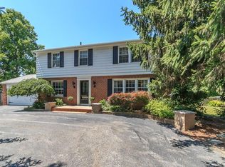 2400 Lost Nation Rd, Willoughby, OH 44094