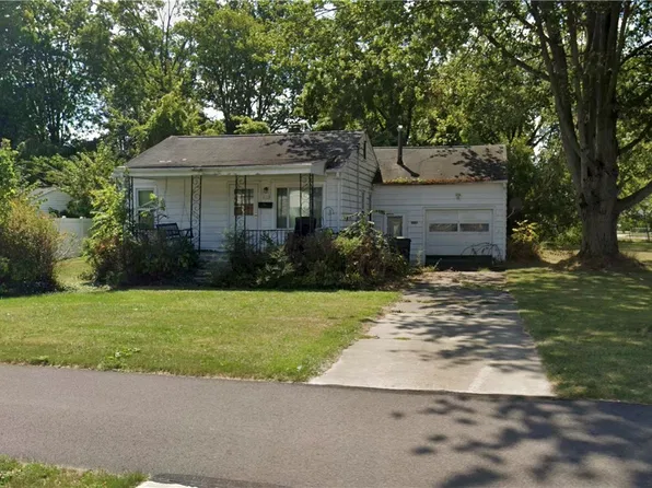 863 E Broad St, Elyria, OH 44035