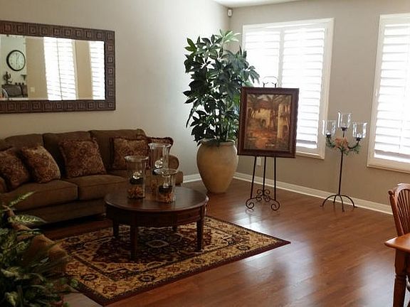 3rd image of 18469 W Saguaro Ln