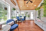 20-Sunroom