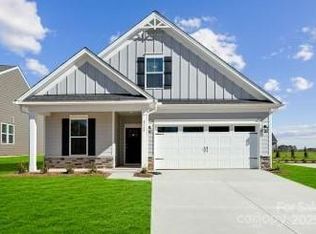 8364 Acadia Pkwy, Sherrills Ford, NC 28673