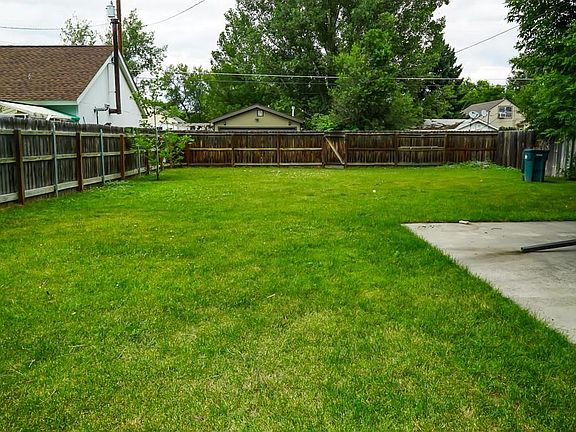 4th image of 1027 Terry Ave
