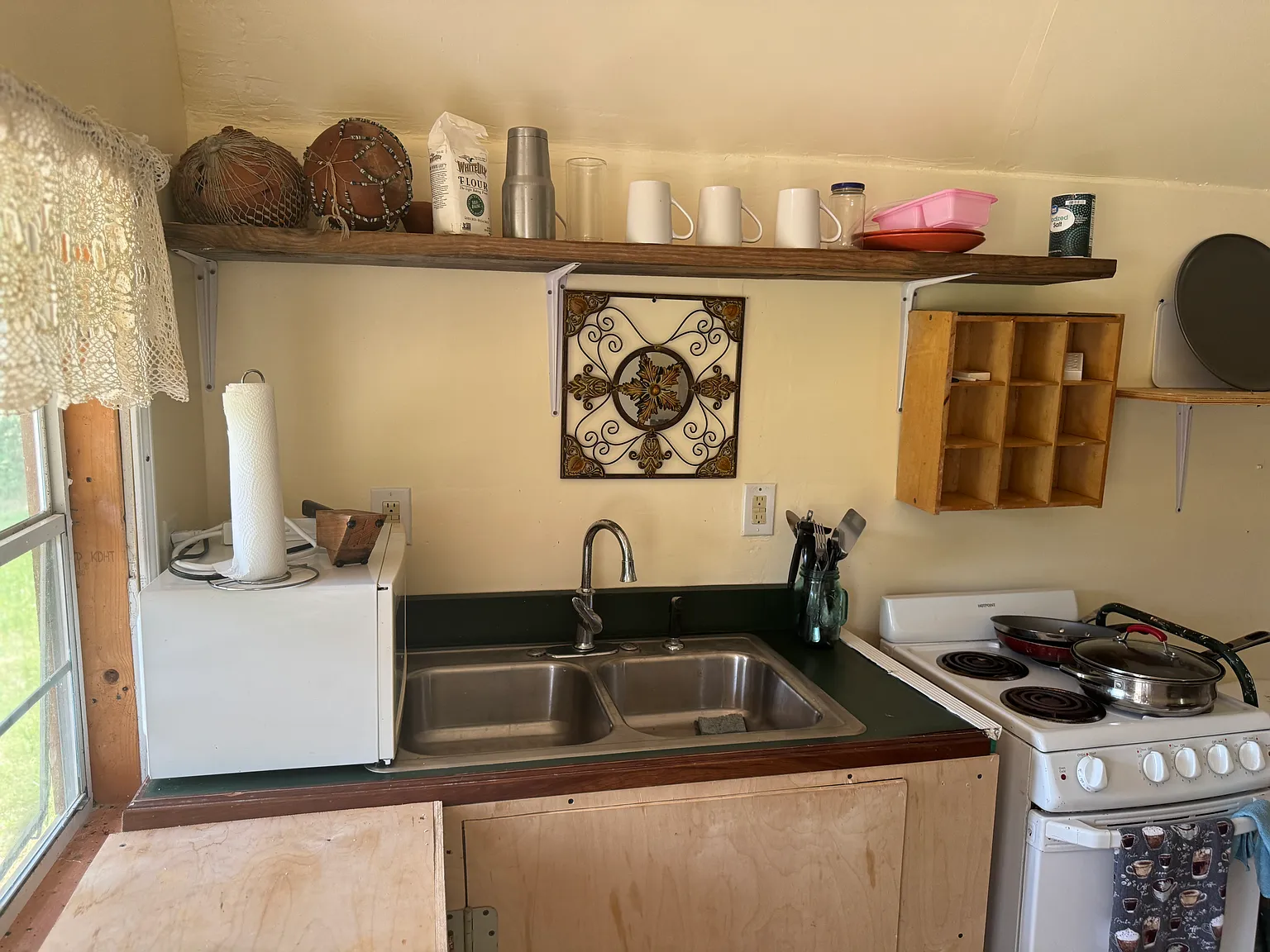 1 bed, 300 sqft, $660 — Photo 4