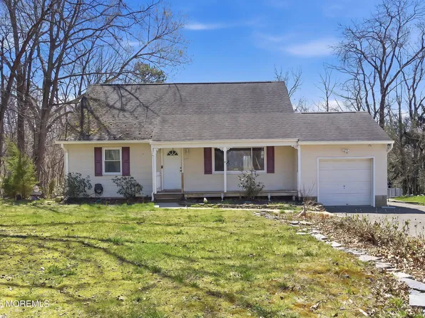 132 N Cooks Bridge Road, Jackson, NJ 08527