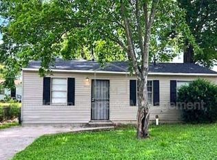 4422 Suncrest Dr, Memphis, TN 38127