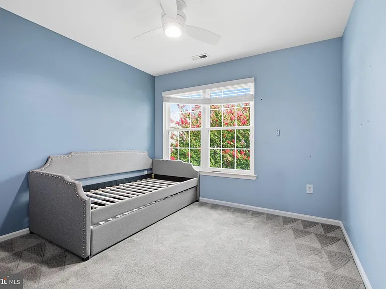 1606 Nathan Dr — Photo 11