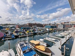 184 Commercial St #409, Portland, ME 04101