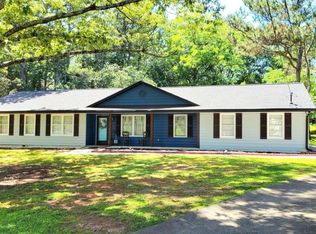 1173 Lakehill Dr, Lawrenceville, GA 30044