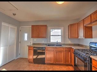 1132 N Westlawn Ave, Decatur, IL 62522