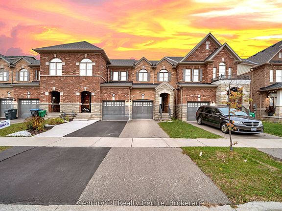 3rd image of 20 Hogan Manor Dr