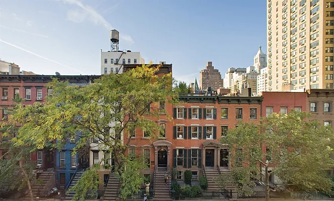 Sold by Corcoran | media 35