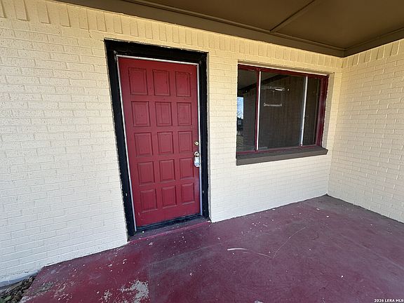 3rd image of 237 Kelly st