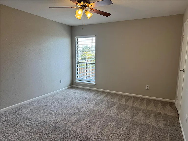 4001 Nasa Pkwy #138 — Photo 21