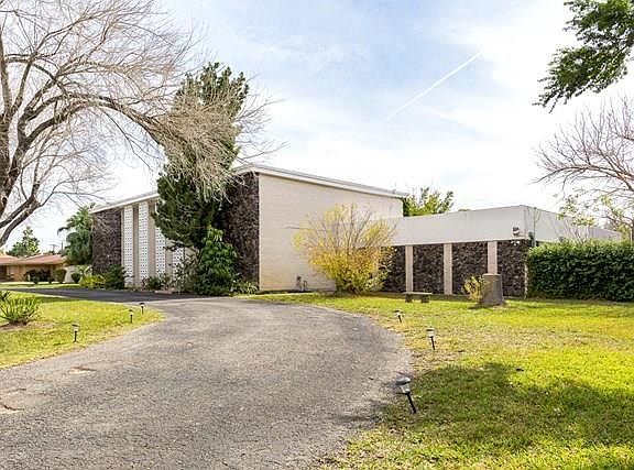 2nd image of 1509 Iris Ave