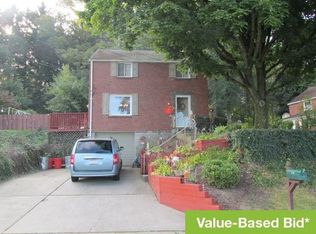 5720 Brinley Dr, Verona, PA 15147