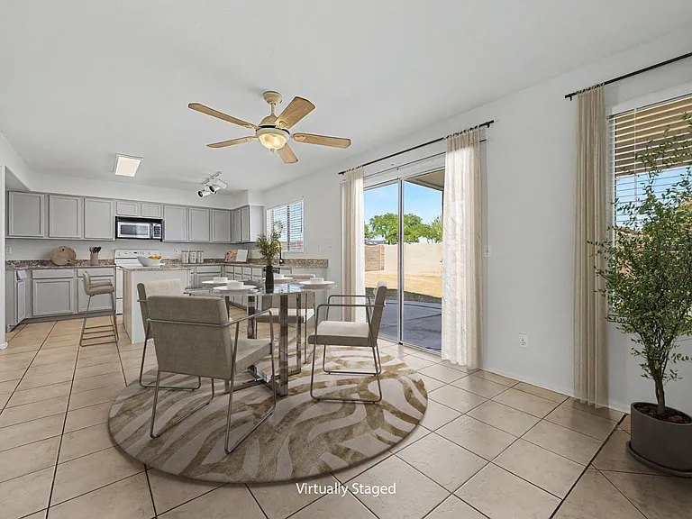 1295 S Honeysuckle Ln — Photo 5