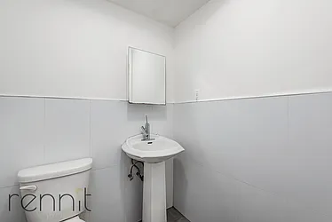 Rented by Rennit Inc.