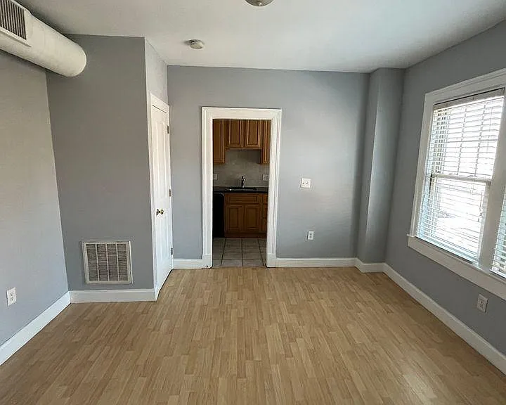 6 E Walnut St #3A — Photo 12
