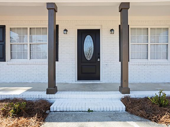 4th image of 2311 Woodsman Dr