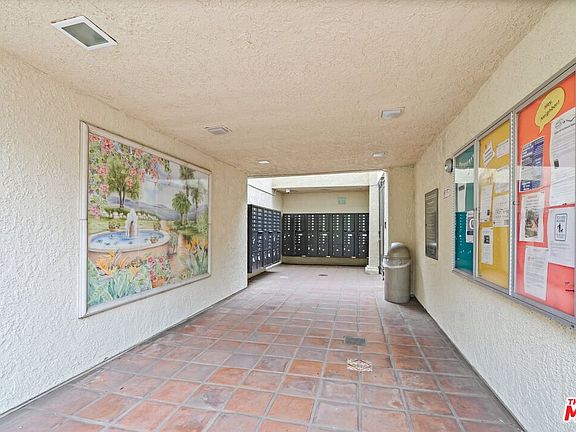 3rd image of 64 N Mar Vista Ave APT 222