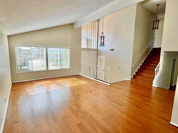 3rd image of 4273 Fir Ave