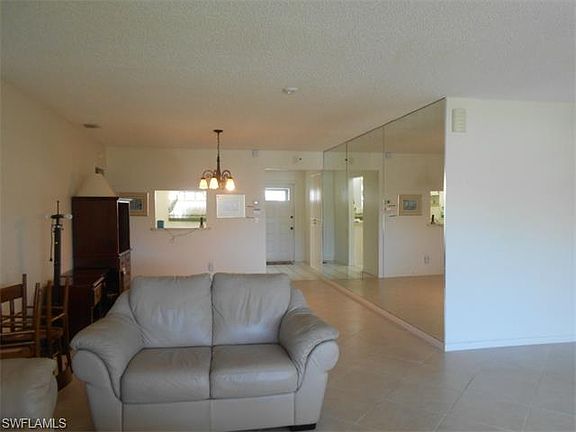 4th image of 1514 Saddle Woode Dr