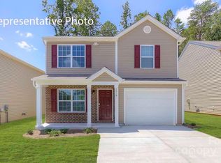 2075 10th St SE, Hickory, NC 28602