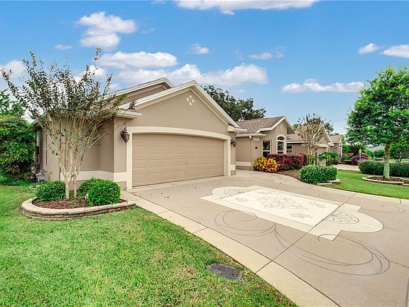3rd image of 1313 Deerfield Ln