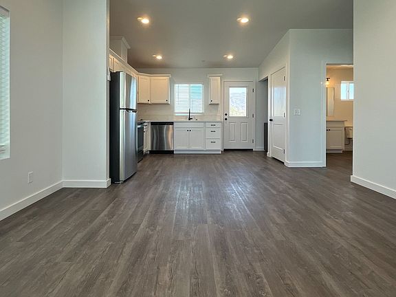 3rd image of 73449 Desert Trail Dr #2