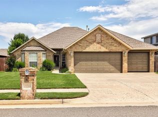 10633 NW 38th St, Yukon, OK 73099