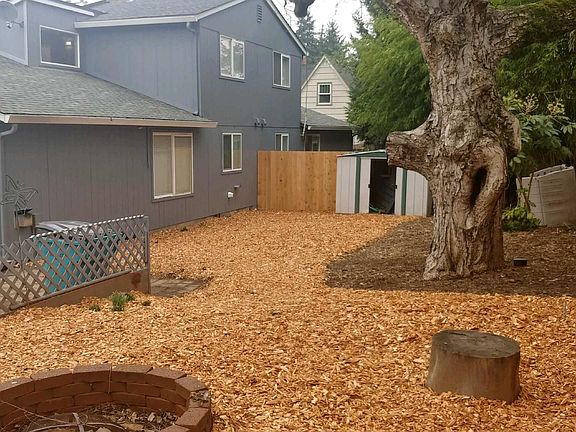 3rd image of 7203 NE 14th Ct