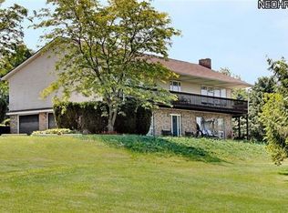618 Olde Orchard Dr NE, Bolivar, OH 44612