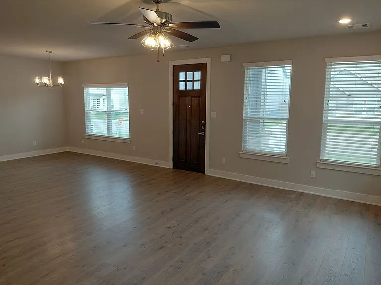 648 The Cottages Dr — Photo 15