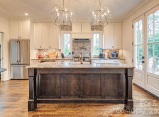 43 Walton St, Asheville, NC 28801