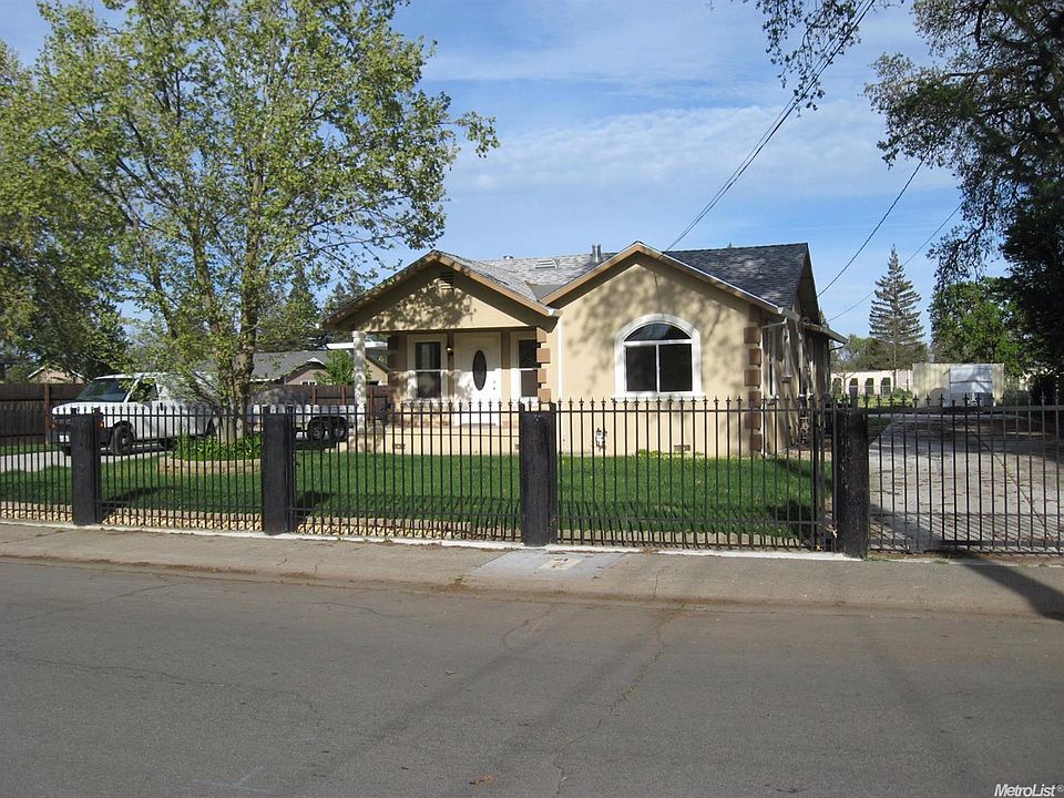1st image of 4951 64th St