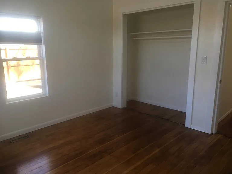 1216 Hover St — Photo 9