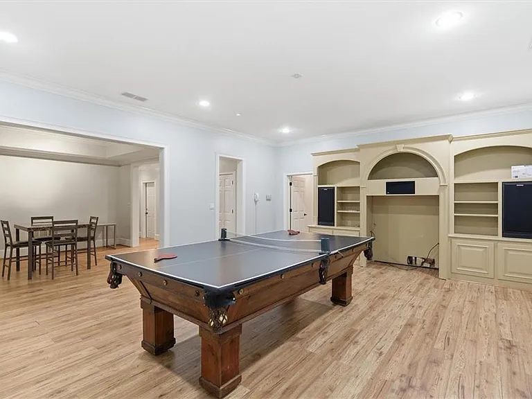 1247 Manor Oaks Ct — Photo 52