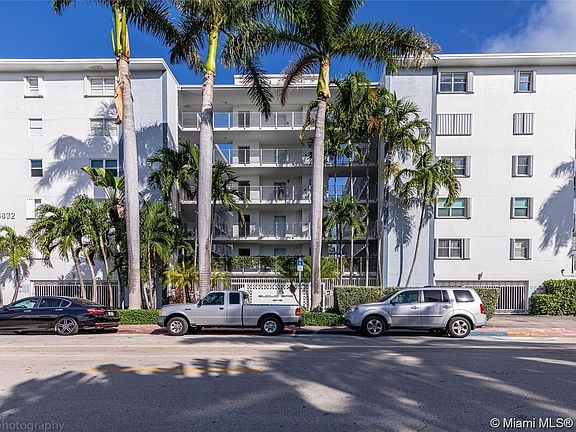 2nd image of 1545 Euclid Ave APT 2D