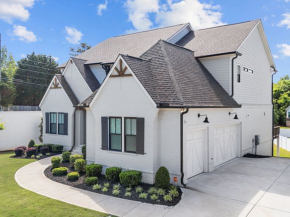 2nd image of 4967 Concert Ln NE
