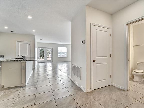 3rd image of 6978 Faben Ln