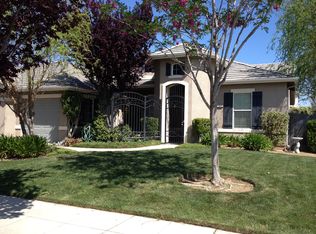1945 N Redington Ave, Clovis, CA