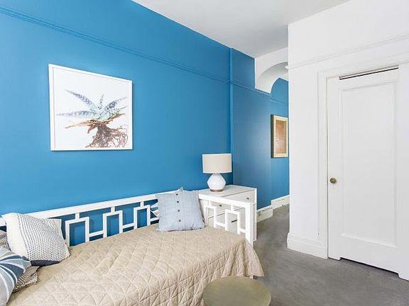 5th image of 1229-100 Chestnut St #305