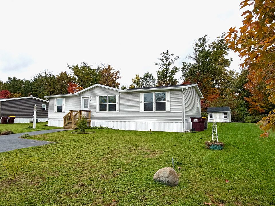 1st image of 900 Rock City Rd #401