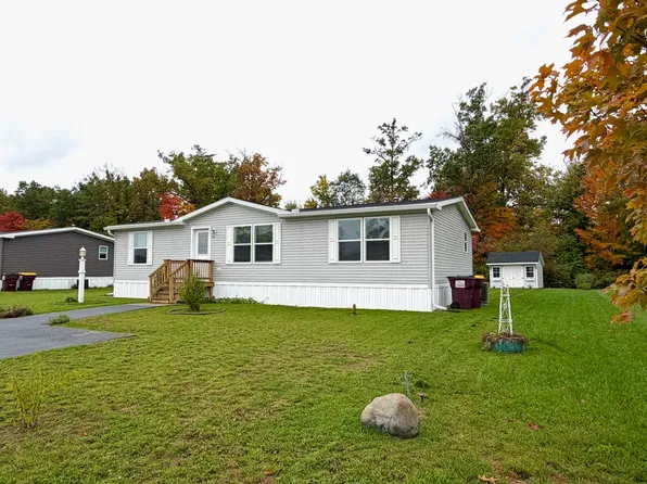 900 Rock City Rd #401, Ballston Spa, NY 12020
