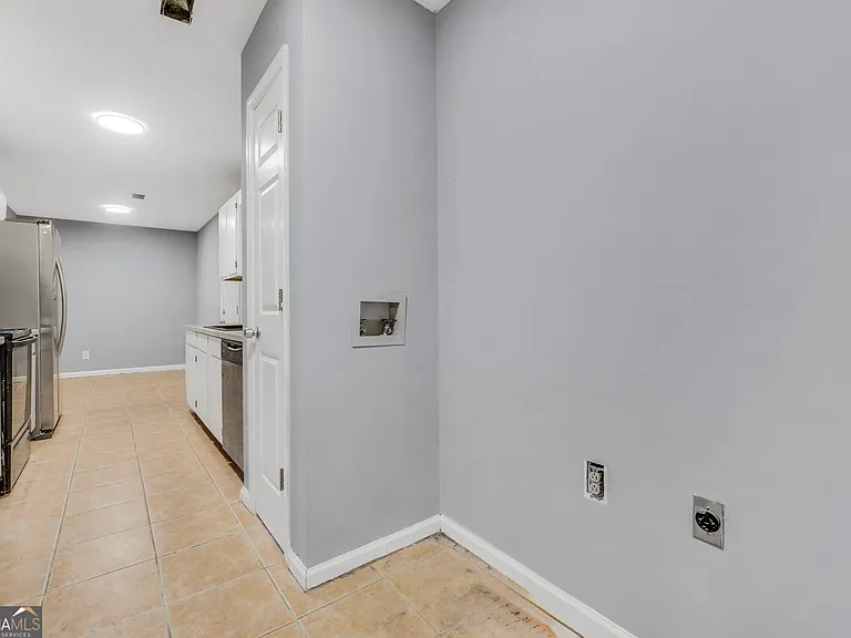 9202 Fairway Ct — Photo 10