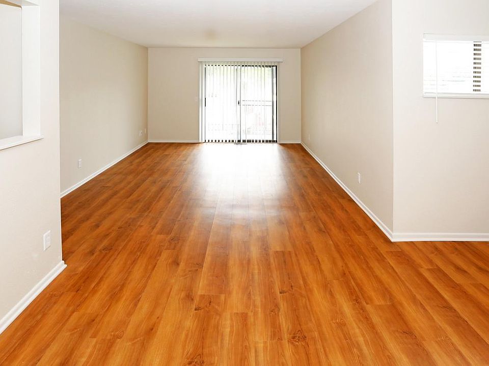 1st image of 1324 Parliament Dr APT B
