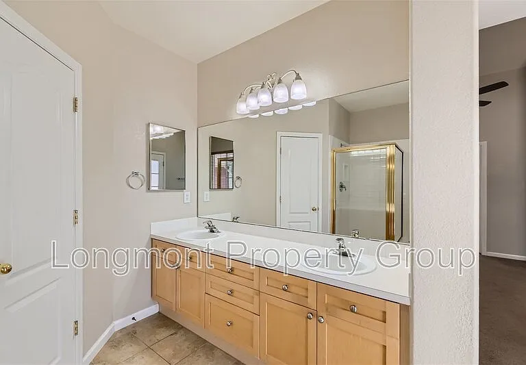 5138 Mount Street Vrain Ave — Photo 12