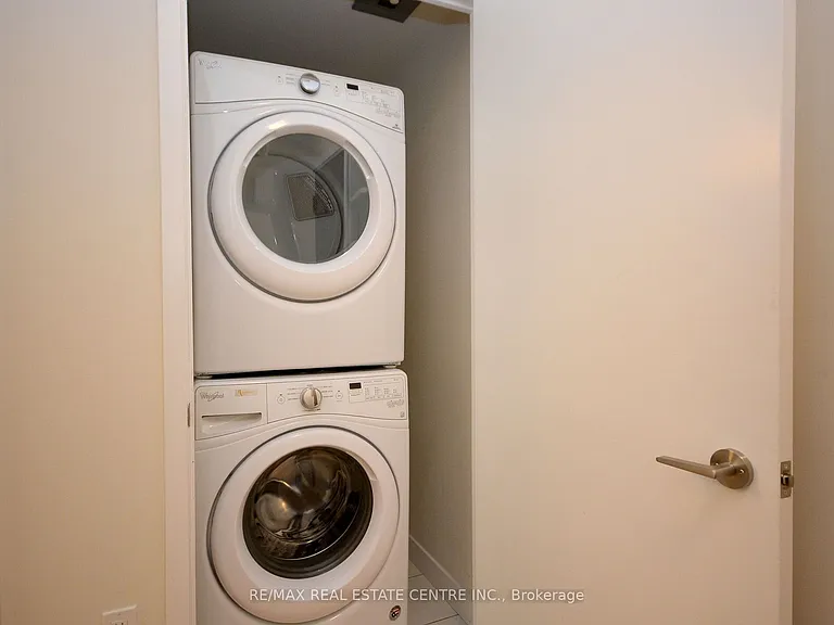 3975 Grand Park Dr #204 — Photo 17