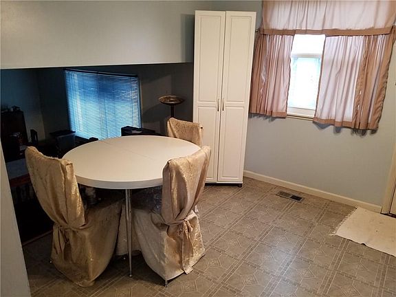 4th image of 3462 Luewan Dr